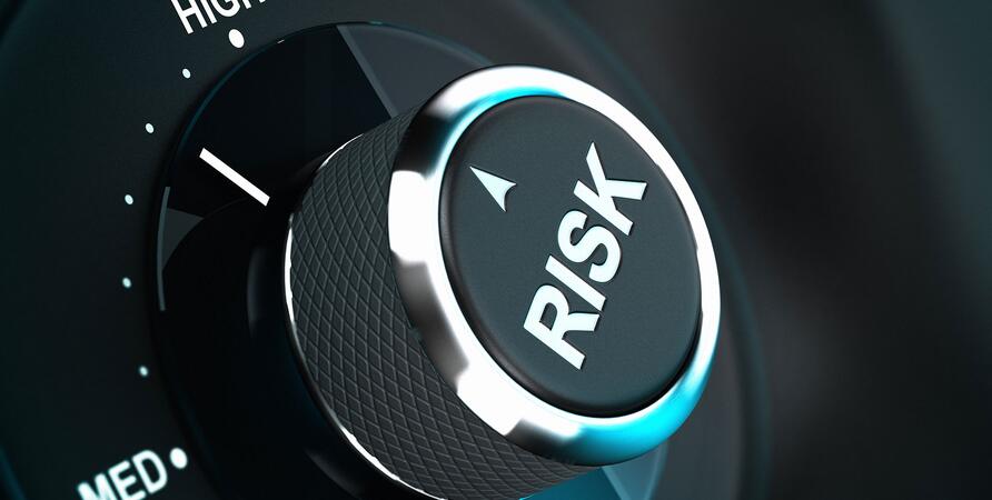 iStock-185953030-Risk-Management