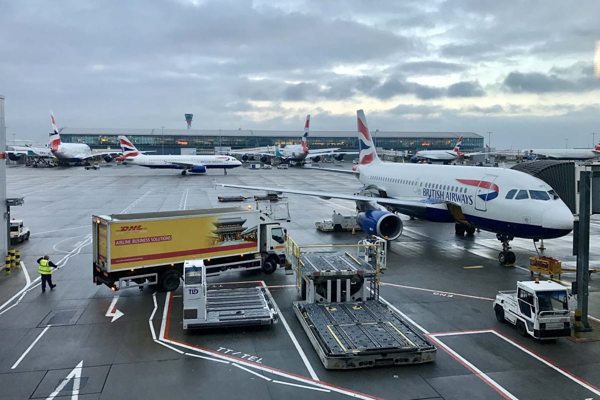 Airport Trends: Outsourcing and Tech Innovations