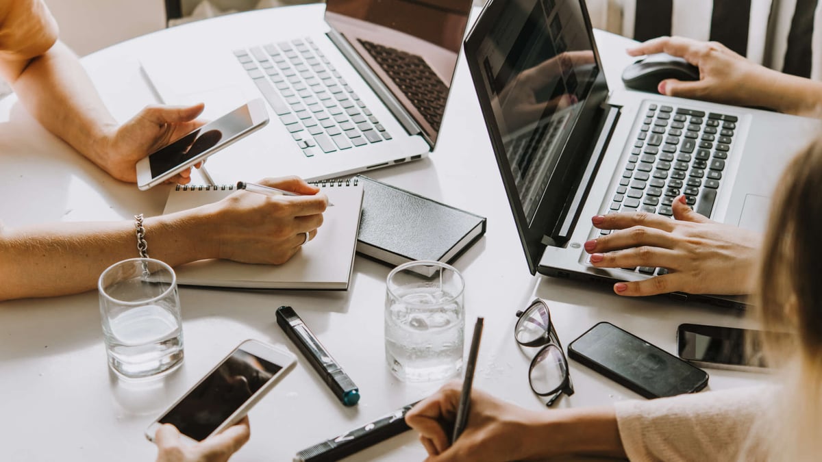 Collaborative Workplace Management Adoption: Choosing a Platform