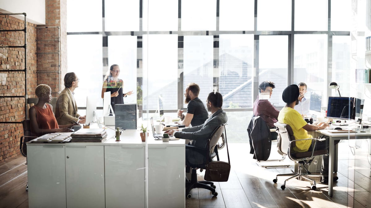 How Does Focusing on Employee Experience Differentiate Leaders in Managed Workplace Services