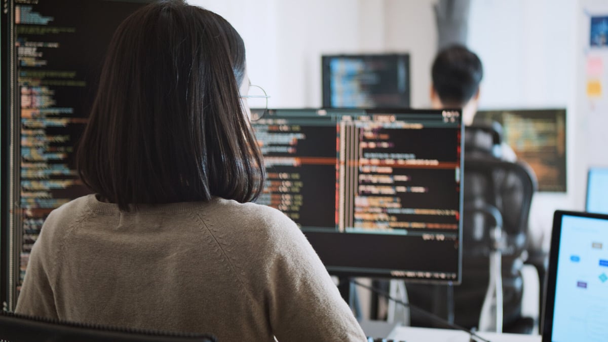 Come i team di sicurezza aziendale possono passare dall’ambizione sull’AI alla resilienza operativa