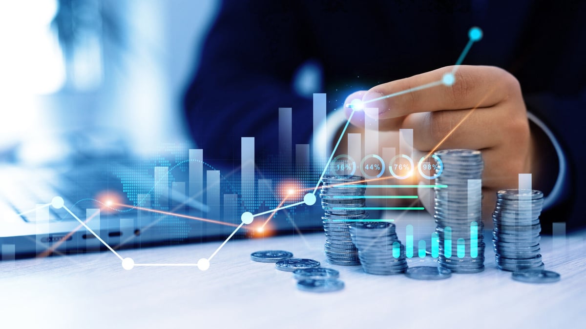 Index Insider: What Uncertainty Is Doing to Discretionary Spending
