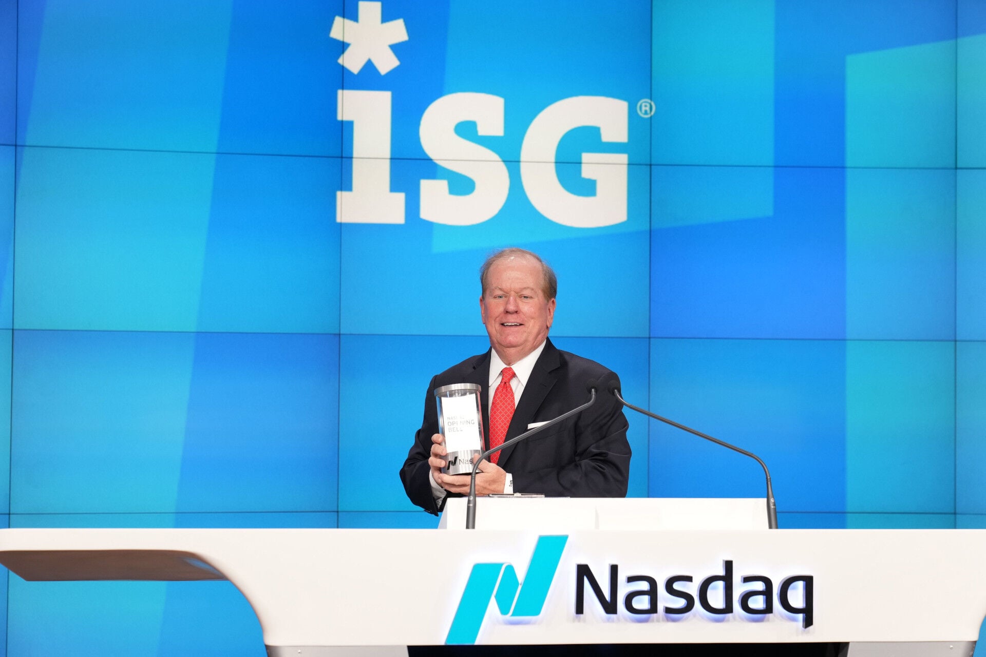isg-nasdaq-211208-28da0b795f6446a14bdc7ff0200f6f5b0