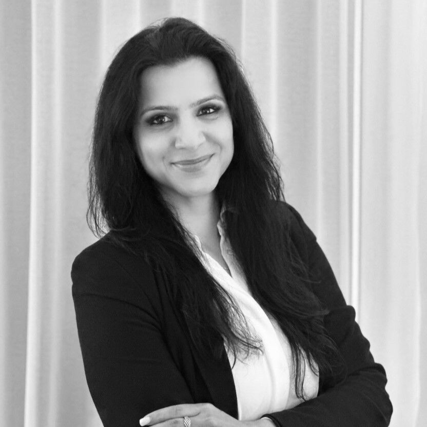 Dr. Richa Vijayraj blank and white headshot