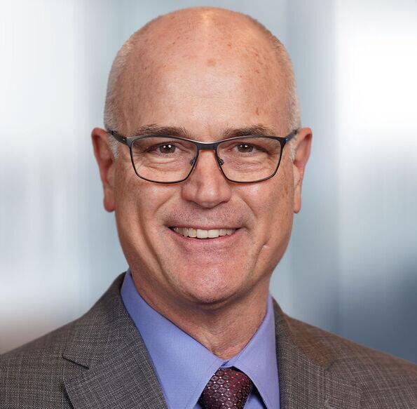 Bob-Lutz-sq2 Bob-Lutz-sq2