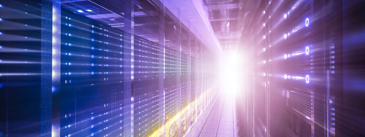 iStock-507005892-Servers-Skyline Servers Skyline