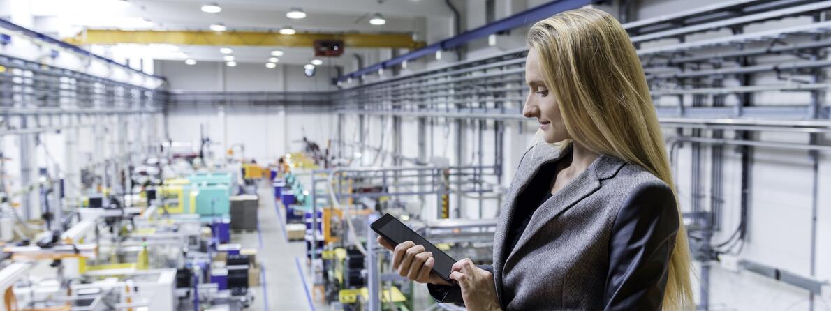 iStock-525478058 device at factory iStock-525478058 device at factory