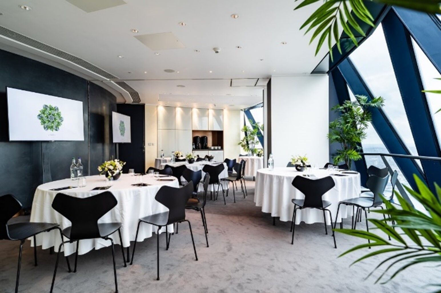 Searcys